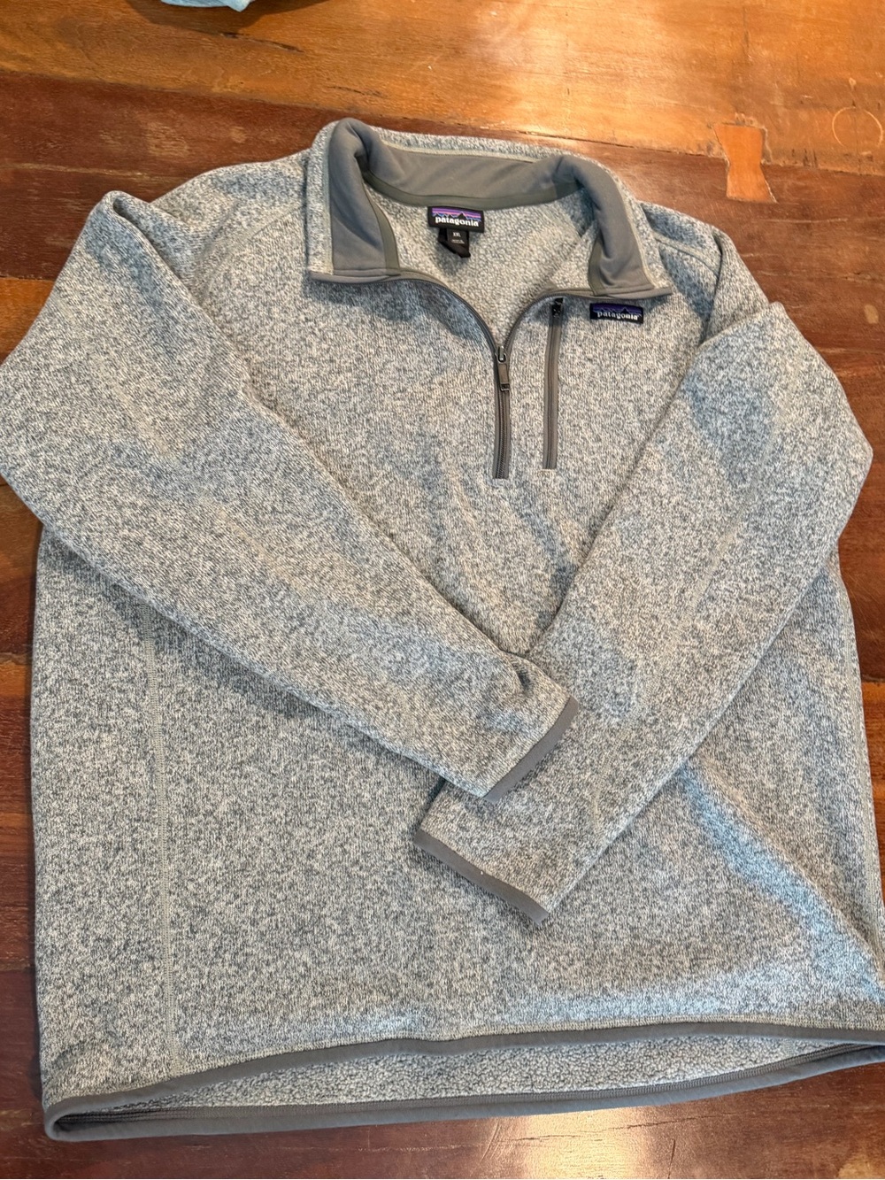 Patagonia Men's Heather Light Gray Quarter-Zip Pullover